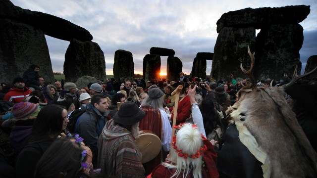 Druids Celebrate Winter Solstice At Stonehenge