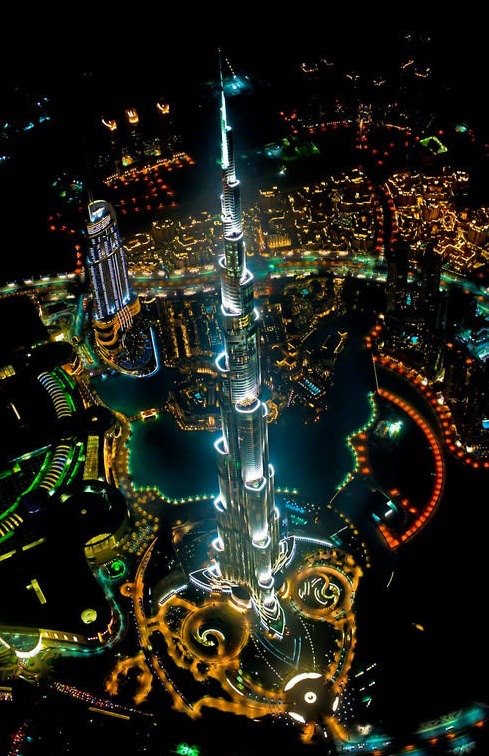Tallest building in the world, from a helicopter, at night - Imgur