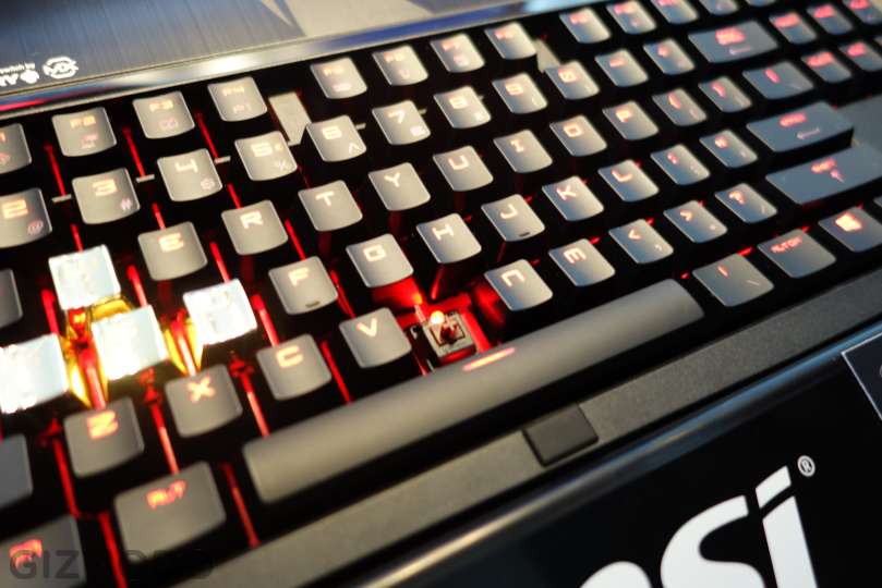 gaming laptop msi teclado