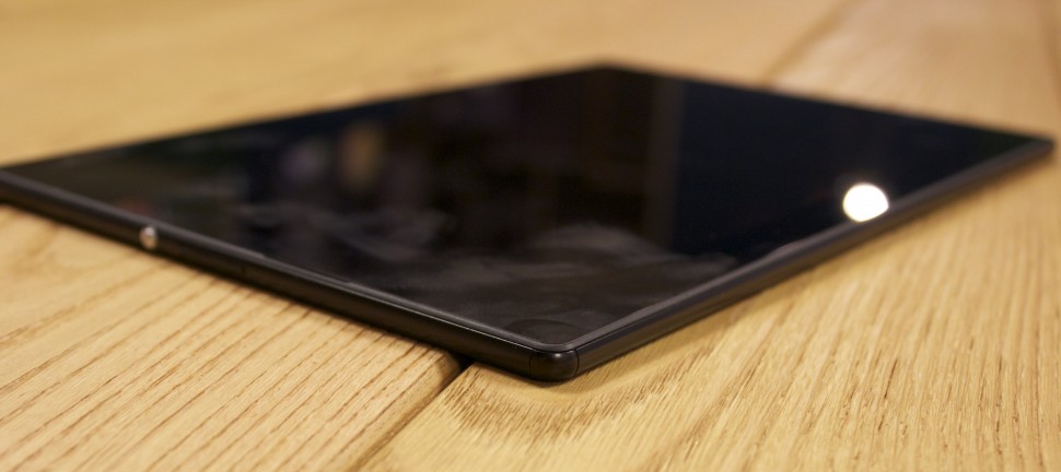 Xperia Z4 Tablet - hands-on (1)