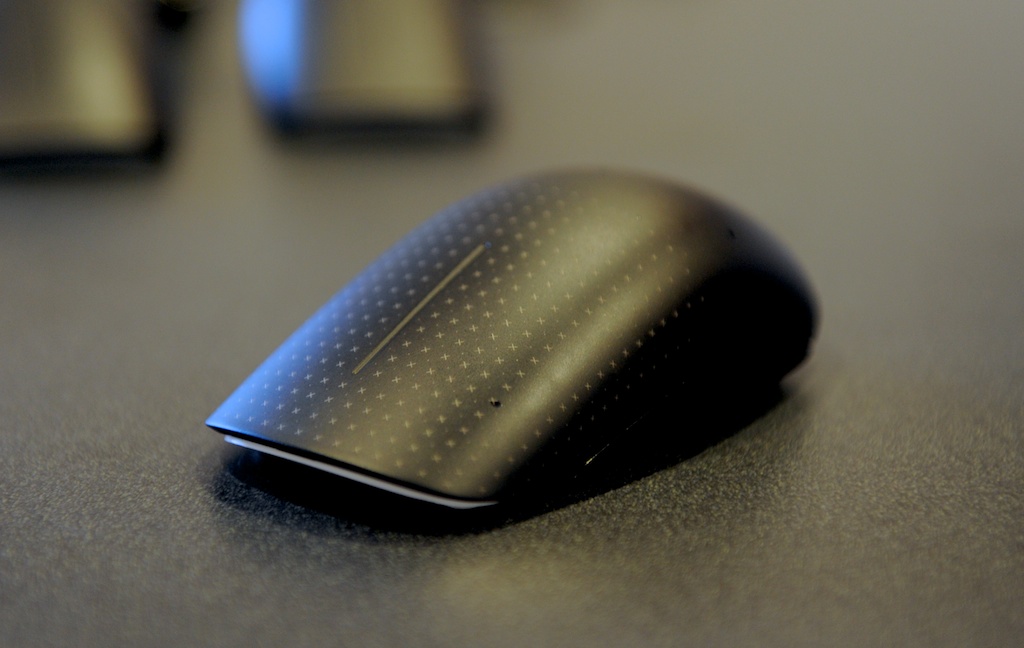 Magic аналоги. Мышь аналог Apple Magic Mouse. Microsoft Magic Mouse. Сенсорная мышь Apple. Microsoft Touch Mouse.