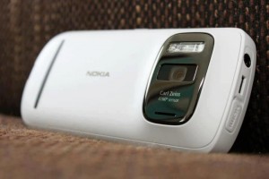 Nokia 808 Pureview.