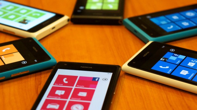 Lumia, Nokia com Windows Phone.
