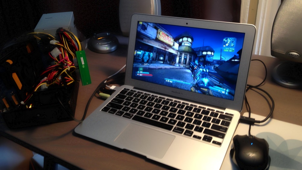 Vídeo] Este cara transformou o MacBook Air em um computador para jogos