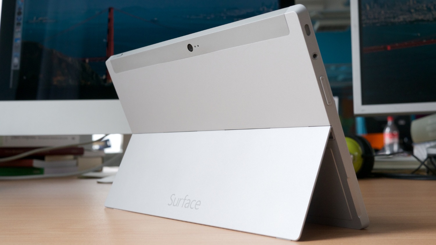 Com tela de boa qualidade, notebook Inspiron 13 pode ser usado como tablet - Divulgação