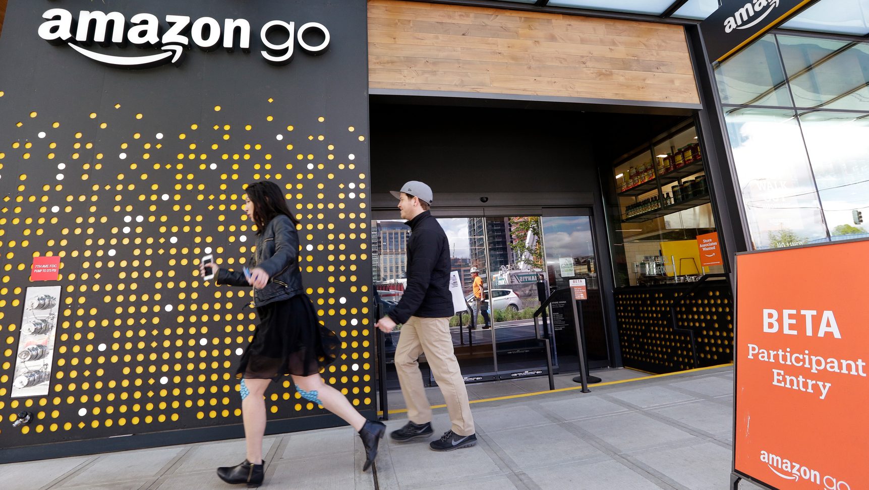 Primeiro supermercado automatizado da Amazon começa a funcionar nos EUA -  Giz Brasil