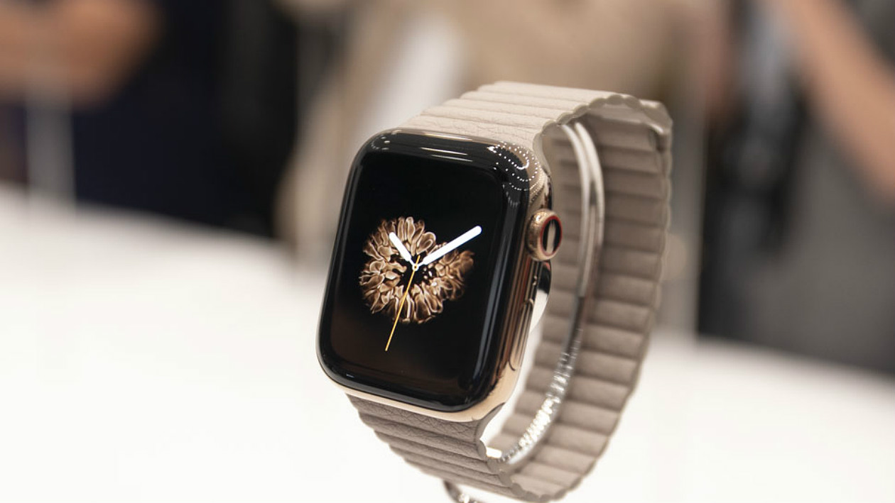 apple-watch-4.jpg?profile=RESIZE_710x