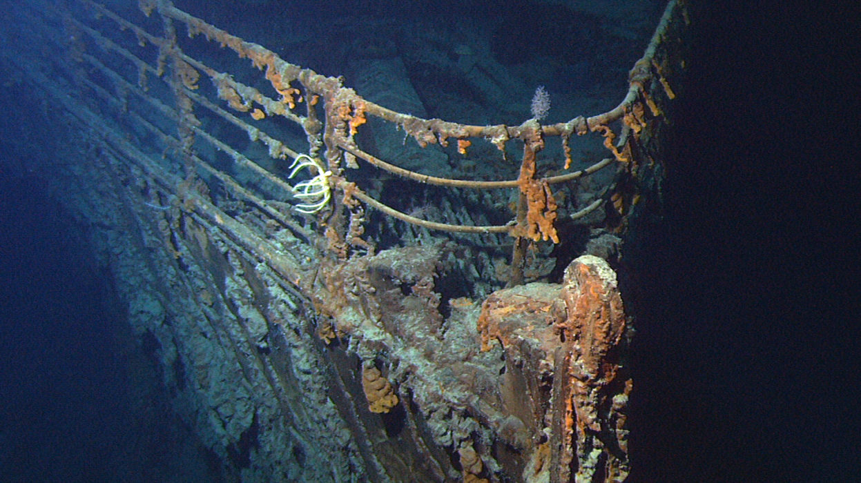 Pin on Batiscafo Mir-1, o submarino que estudou o Titanic