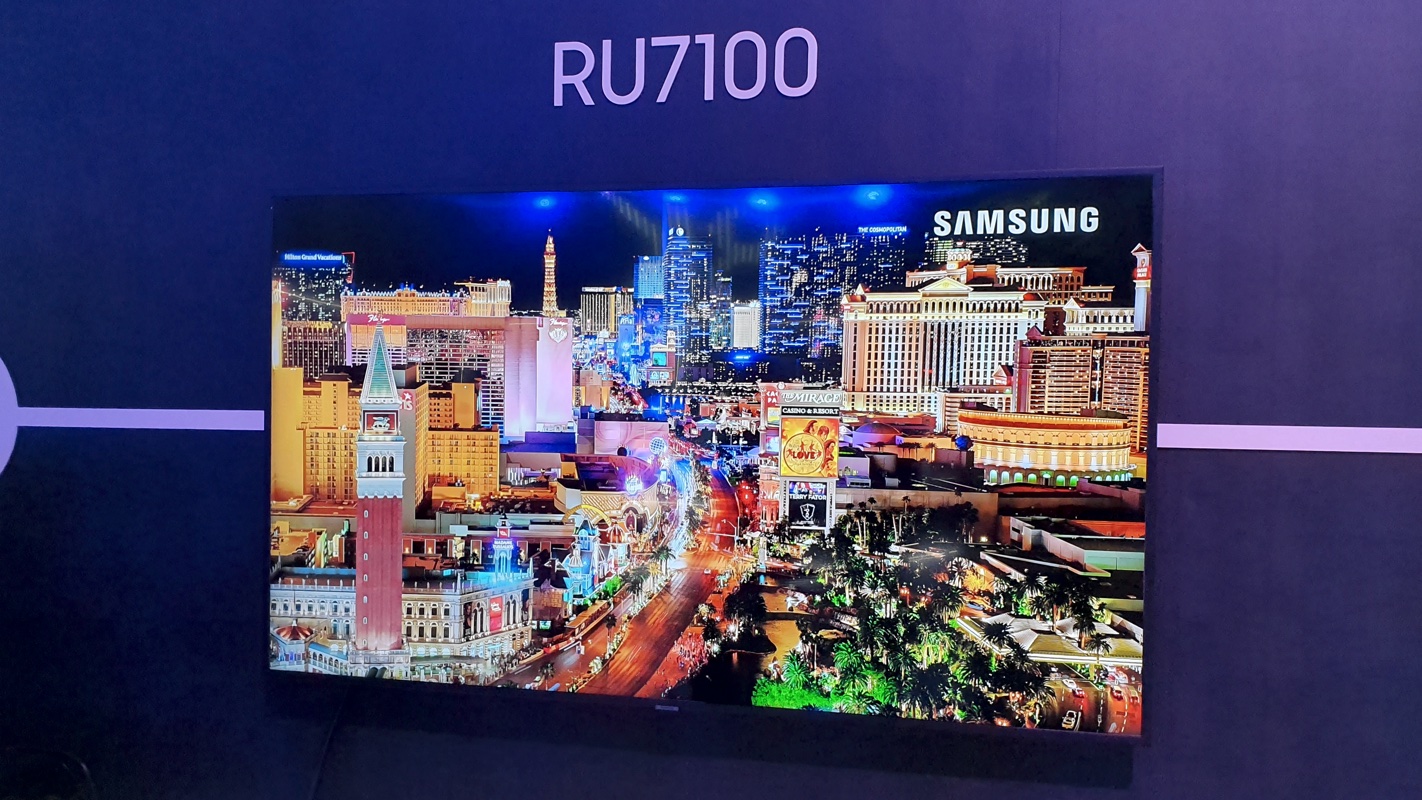 TV UHD 4K Samsung modelo RU7100