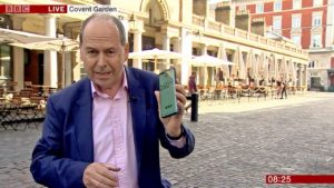 Repórter da BBC Rory Cellan-Jones durante transmissão ao vivo via 5G