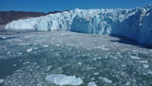 Derretimento de camadas de gelo na Groenlândia