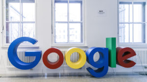 Logotipo do Google em instalações da empresa em Berlim, na Alemanha