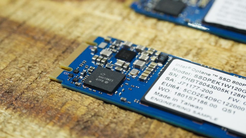 Chip SSD Intel Optane