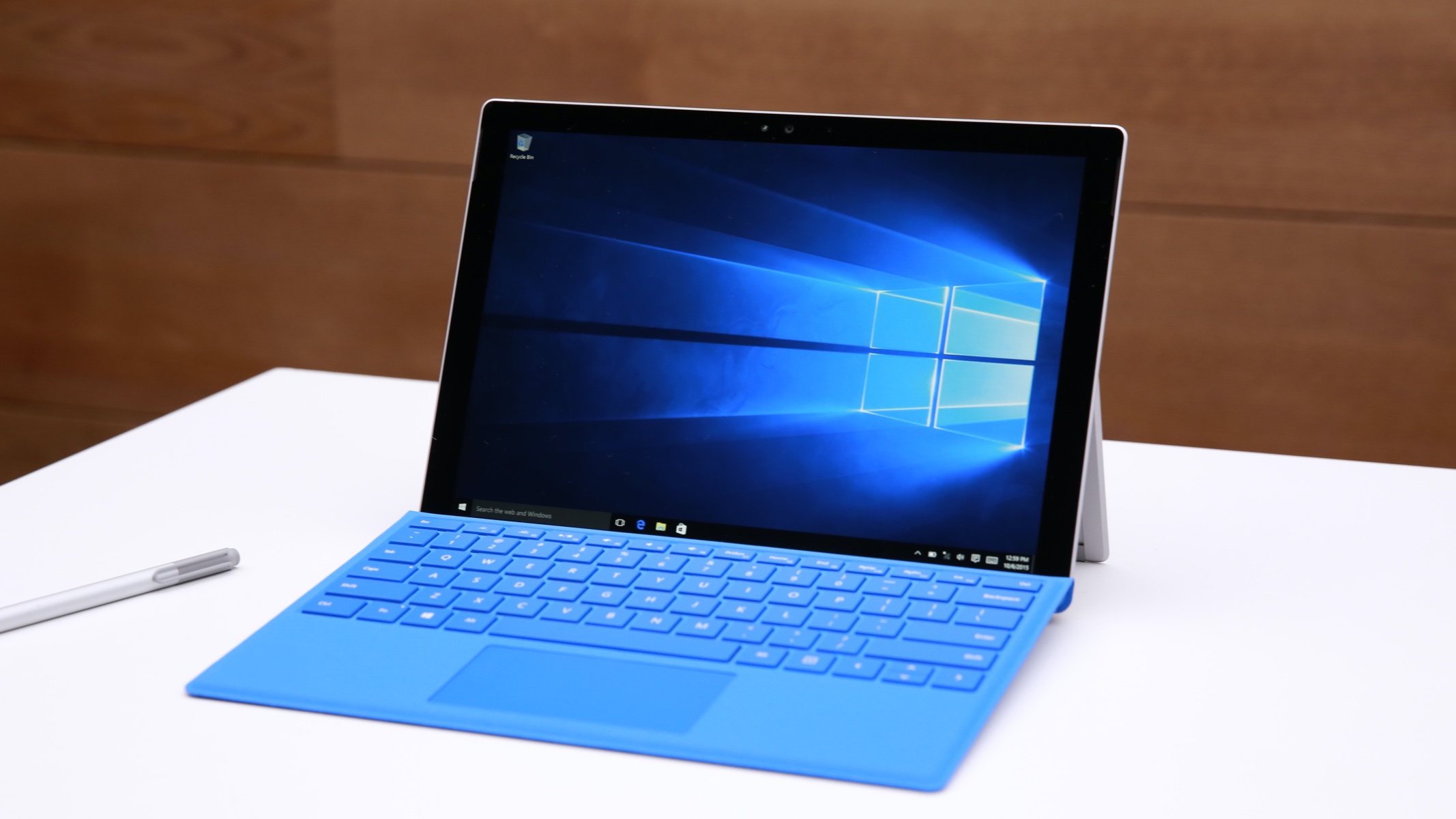 Microsoft Surface 4 rodando Winndows 10