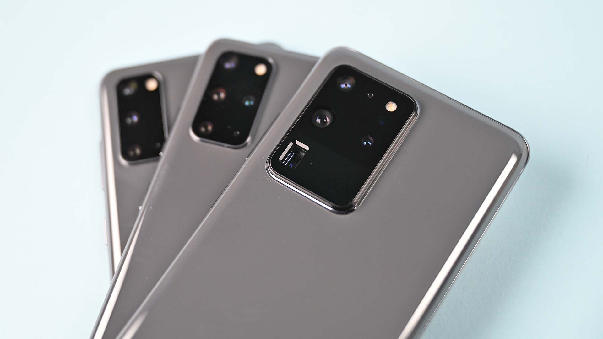 Câmeras dos três smartphones da linha Samsung Galaxy S20