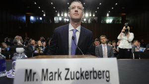 Mark Zuckerberg, CEO do Facebook, participa de sessão de comitê do Comércio no Senado dos EUA em 10 de abril de 2018. Crédito: Chip Somodevilla/Getty Images