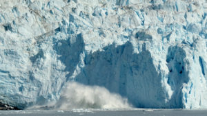 Derretimento do gelo na Groenlândia atinge mais um nível alarmante. Crédito: Sean Gallup (Getty Images)
