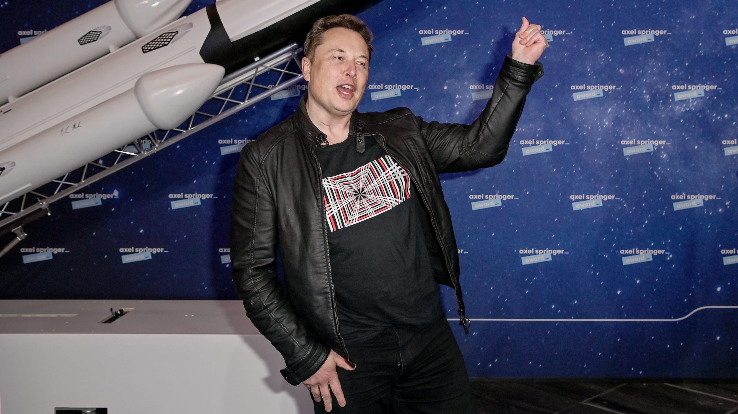 Elon Musk durante o evento Axel Springer Award, na Alemanha, em 2020.