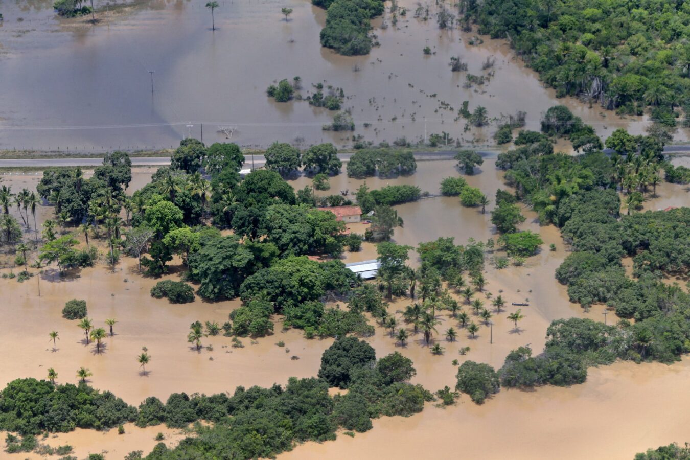 Da seca ao dilúvio devastador entenda a crise climática da Bahia Giz