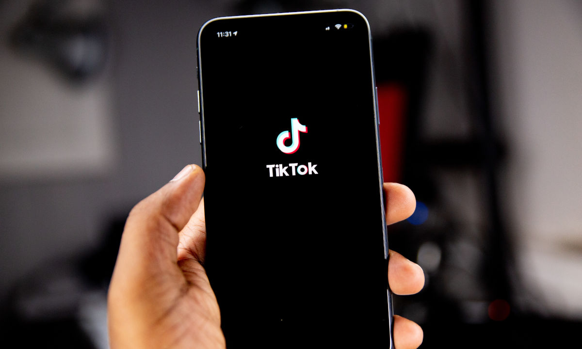 Para bater de frente com YouTube, TikTok quer liberar vídeos mais longos