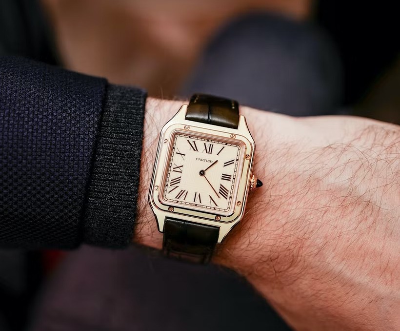 O relógio de pulso feito para Santos Dumont está de volta (mais lindo do  que nunca) - GQ