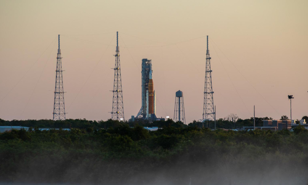 Novo foguete da NASA é reprovado no teste da contagem regressiva