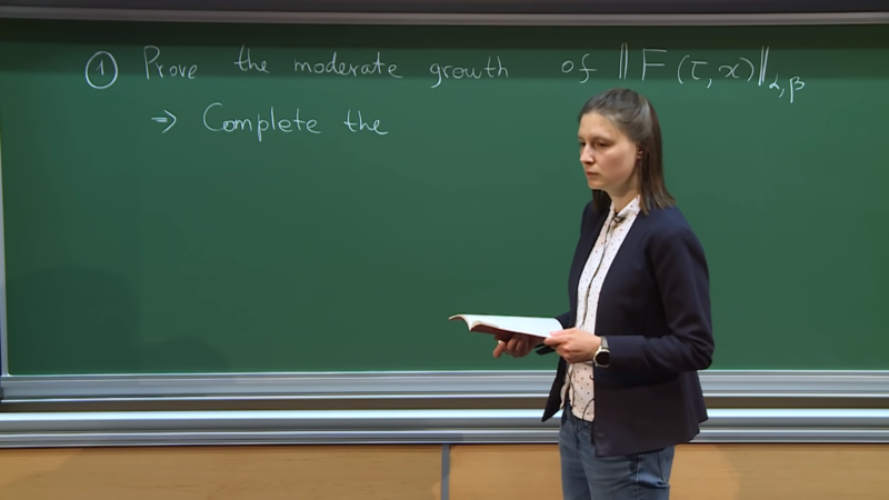 Matemática Ucraniana Se Torna A 2ª Mulher A Ganhar A Medalha Fields ...