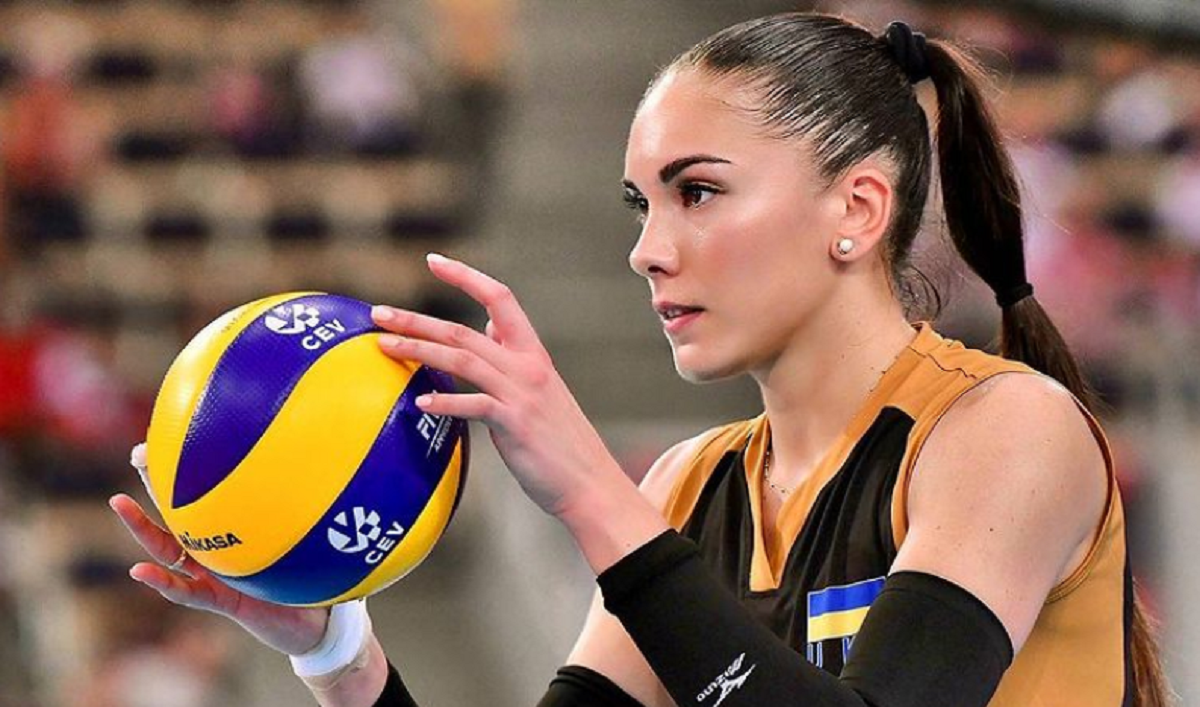 photos of Ukrainian volleyball player Yulia Gerasymova 