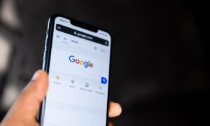 Sem clickbait: pesquisa do Google vai priorizar textos de pessoas
