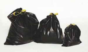 Saco de lixo vira bolsa de R$ 9 mil: confira 3 excentricidades de Balenciaga