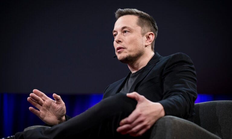 X já perdeu 71% de valor de mercado sob o comando de Musk