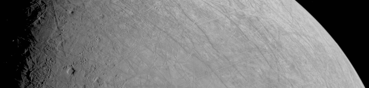 Foto de Europa captada pela sonda Juno