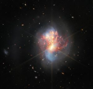 Nova foto de James Webb mostra incrível fusão de galáxias