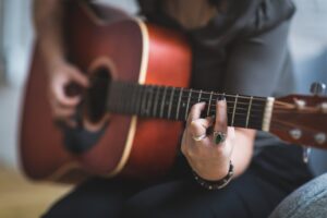 Aprender a tocar um instrumento pode aumentar sua memória de curto prazo