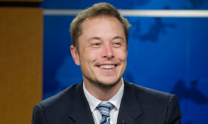 Elon Musk vai restringir acesso às notícias no Twitter