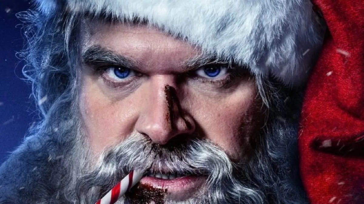 Crítica de Noite Infeliz: David Harbour, de Stranger Things, é Papai Noel  que distribui porradas