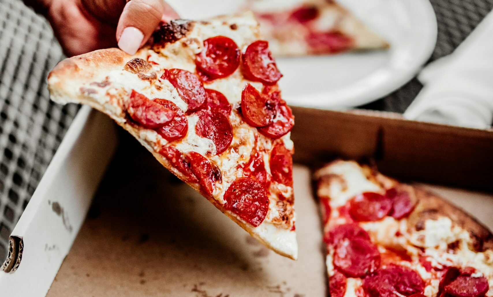 Australianos criam "pizza de fibra invisível" que facilita a digestão; entenda