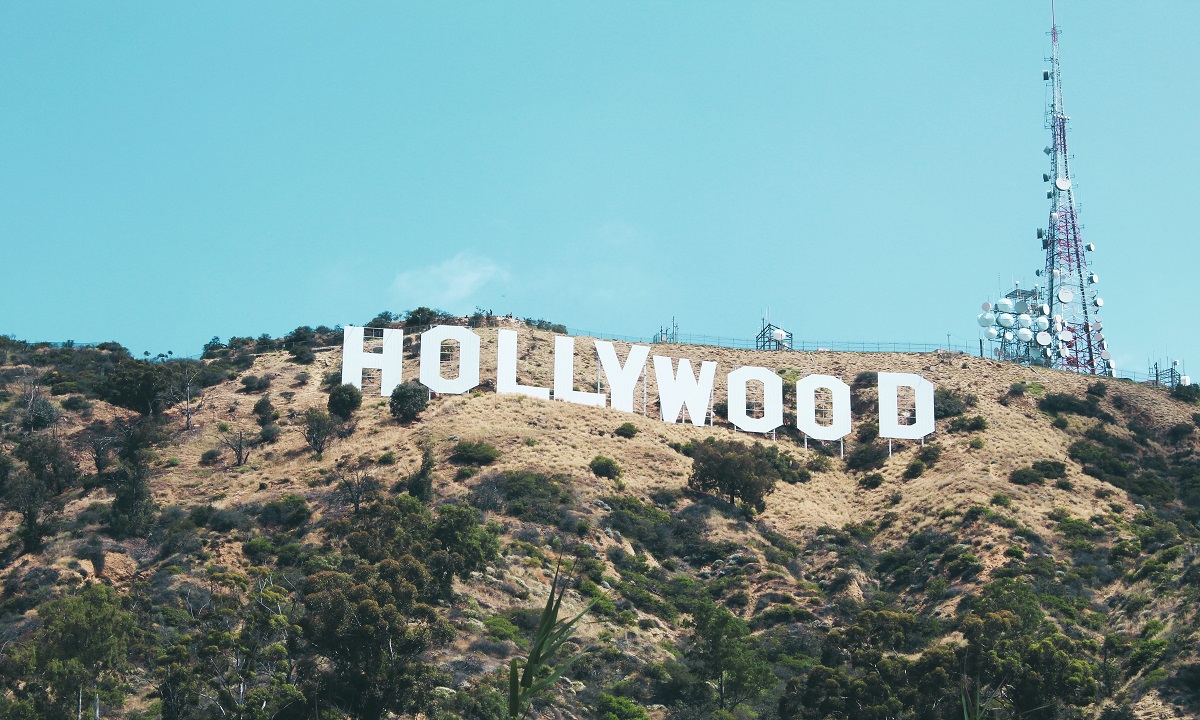 Sinal De Hollywood. Los Angeles California Com Fundo Azul Foto