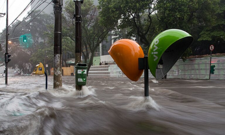 Chuva em janeiro... Chuva em fevereiro: por que não sai sol neste verão?