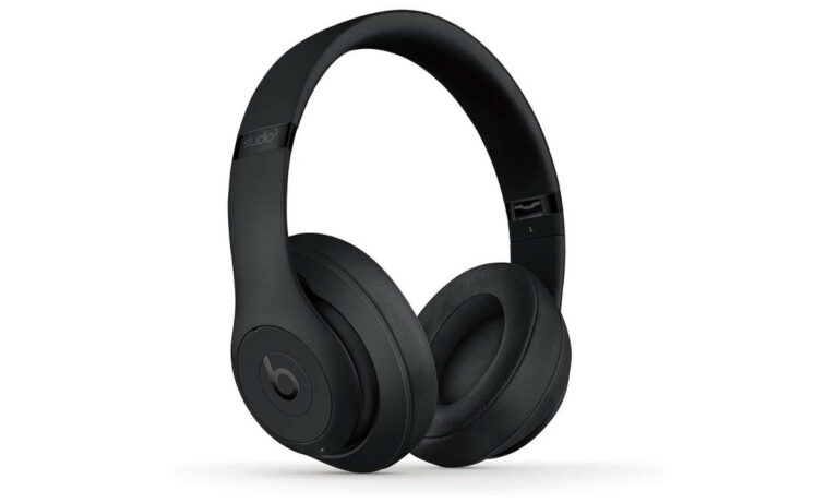 Fones de ouvido em promoção: Beats Studio3 sai R$ 674 off na Amazon