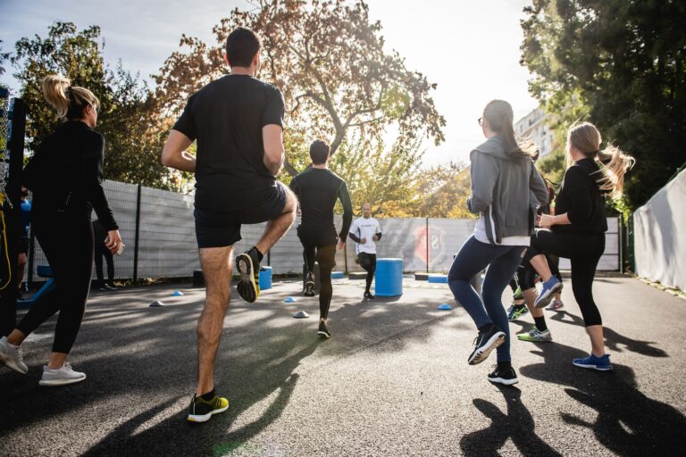 Seis minutos de exercício intenso estimulam uma molécula crucial do cérebro