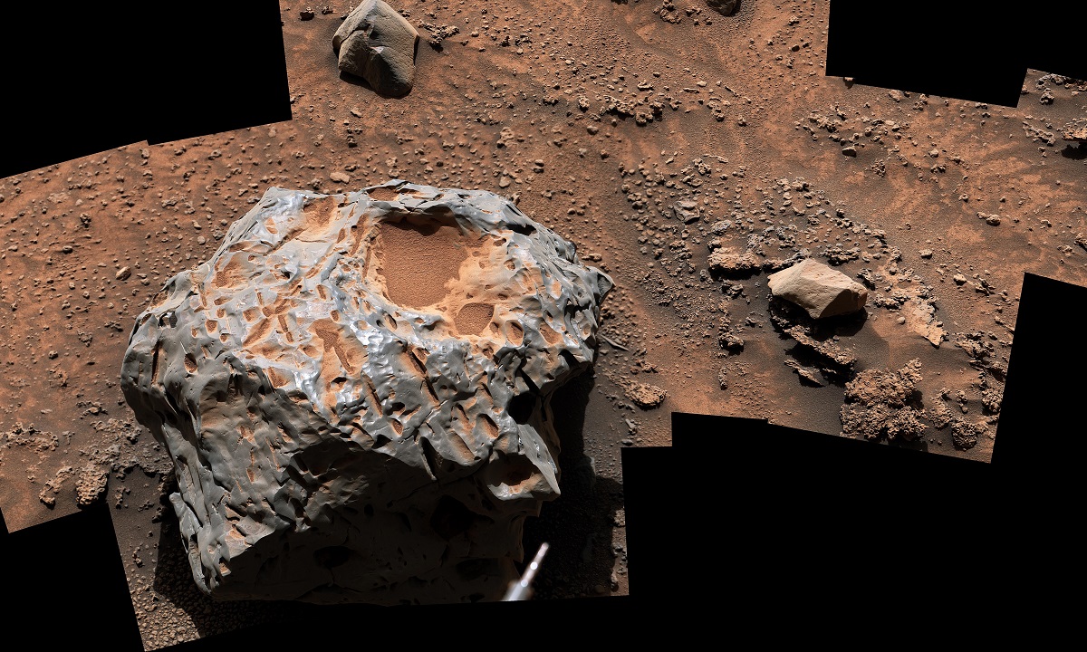 Meteorito encontrado pela NASA em Marte veio de outro lugar da galáxia