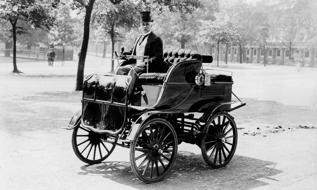 Muito antes da Tesla: fotos mostram carros elétricos de 100 anos atrás