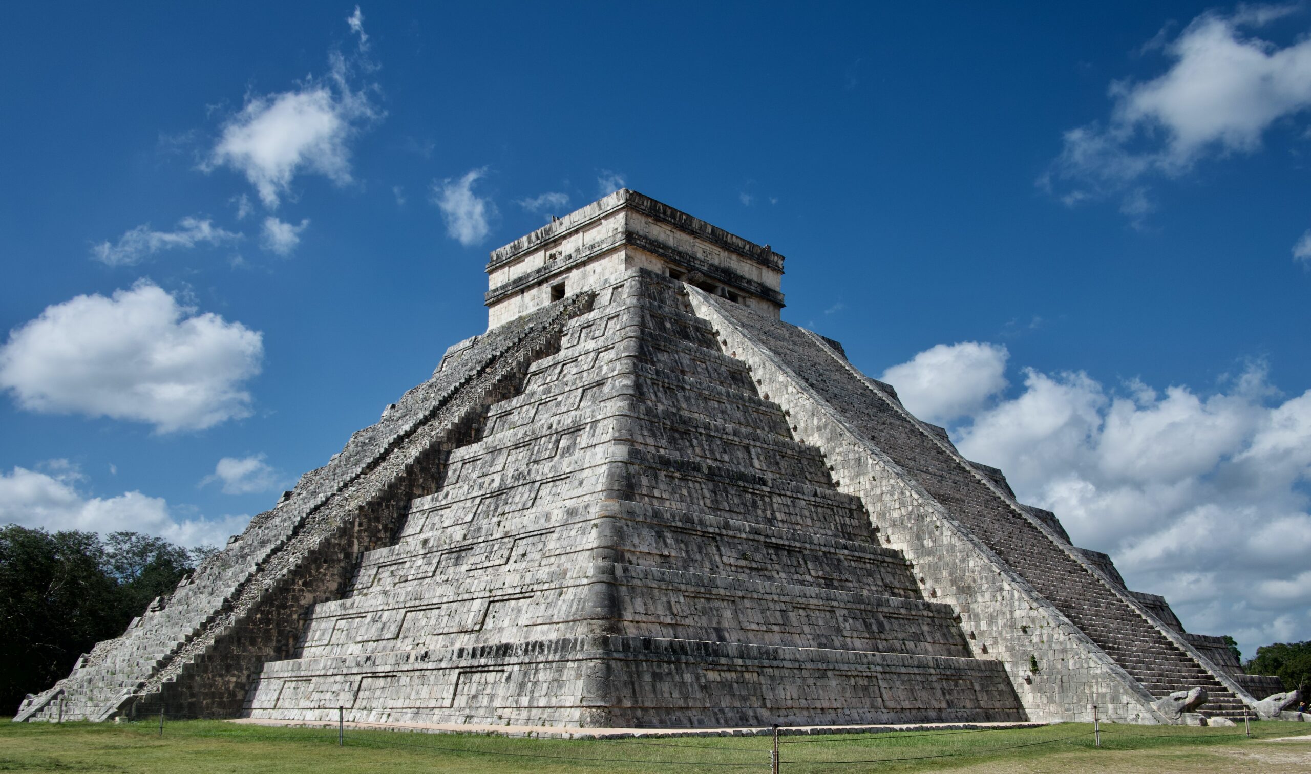 Arqueólogos encuentran residencias de élite en Chichén Itzá, México