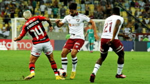 Jogo entre Flamengo e Fluminense