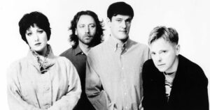 "Blue Monday" 40 anos: veja 10 curiosidades do hit eterno do New Order 