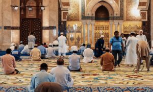 O que é o Ramadã? Entenda o mês sagrado muçulmano que começa hoje