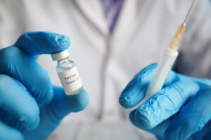 OMS muda recomendação sobre dose de reforço de vacina contra Covid