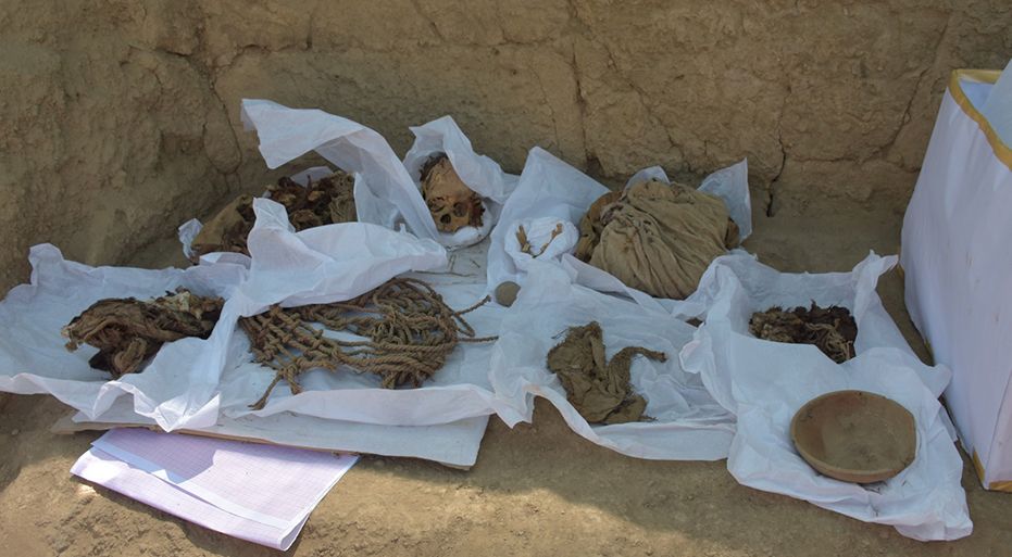 Múmia adolescente de até 1.200 anos é encontrada no Peru: veja imagens