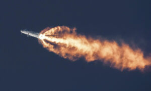 Drone capta vídeo de lançamento da Starship que terminou em explosão